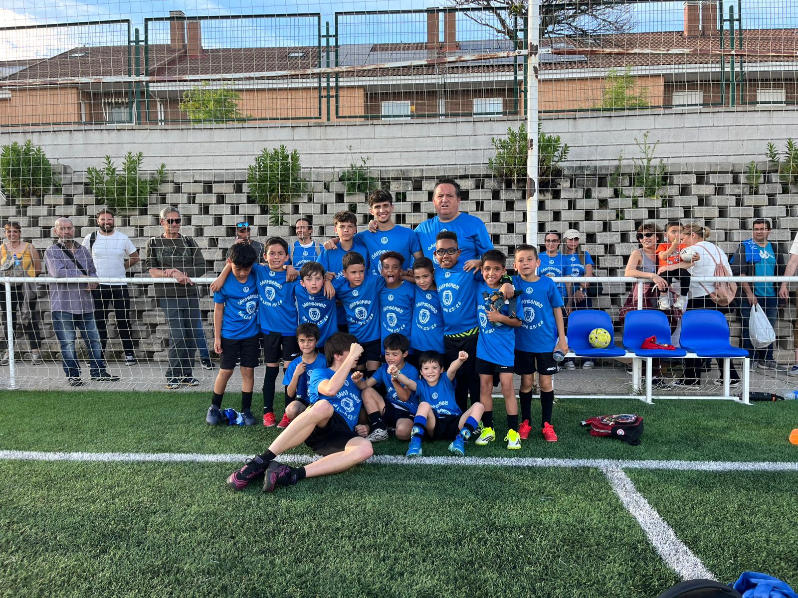 EL PREBENJAMÍN A ES CAMPEÓN DE LIGA